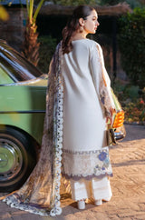 Hani 3pc embriodery lawn 3pc hh04