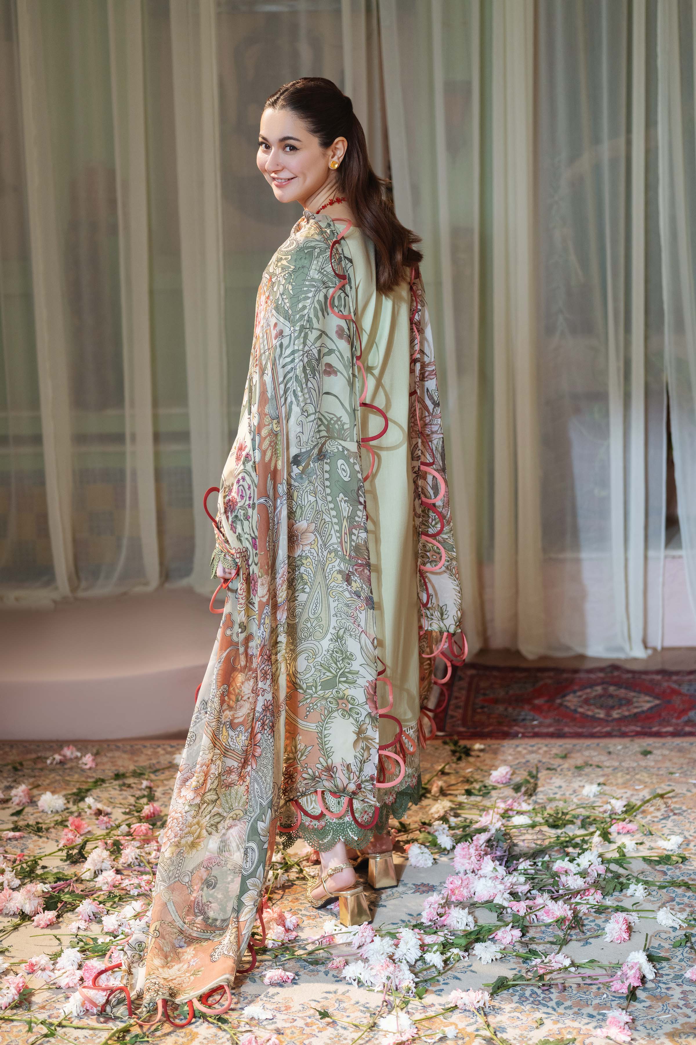 AB-134 :Dhanak Heavy Embroidered Unstitched 3-Piece Suit with Printed Shawl