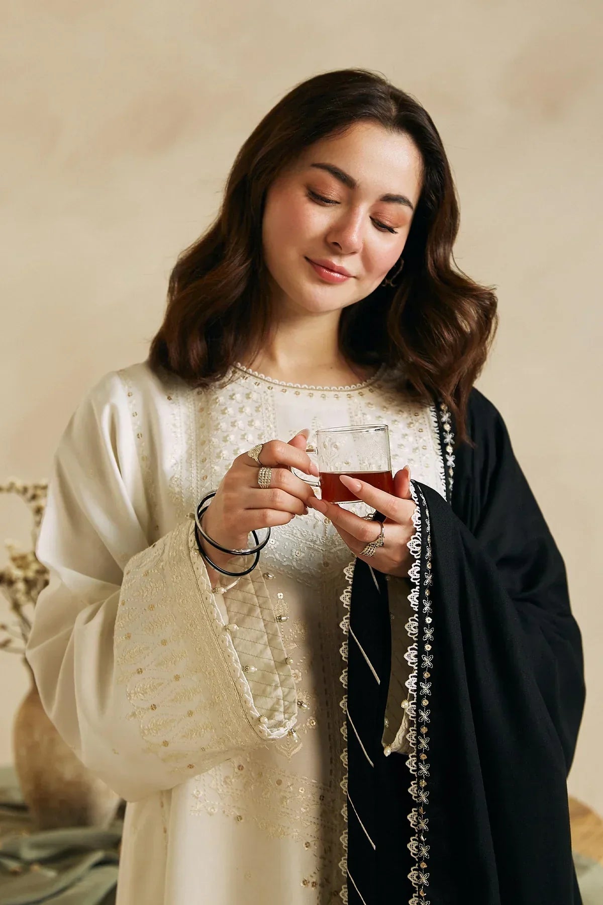 3 PC - EMBROIDERED DHANAK SUIT-AB172